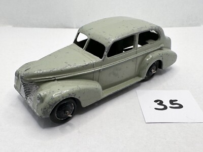 VINTAGE DINKY TOYS 39B OLDSMOBILE 6 LIMOUSINE DIECAST MODELLAUTO GRAU SCHWARZ NABEN 1947