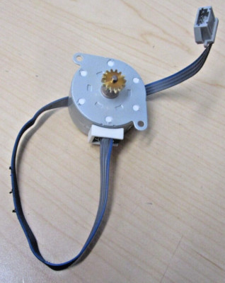 Motor PM42L-048-EPL1 Fits For Epson 7880c 7450 7800c 9800c 7880 7000 9880c 4880c