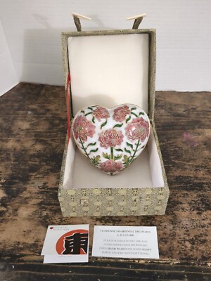 ORIENTAL TREASURES  CLOISONNE KNICK KNACK-STORAGE  ***HEART*** With Extras