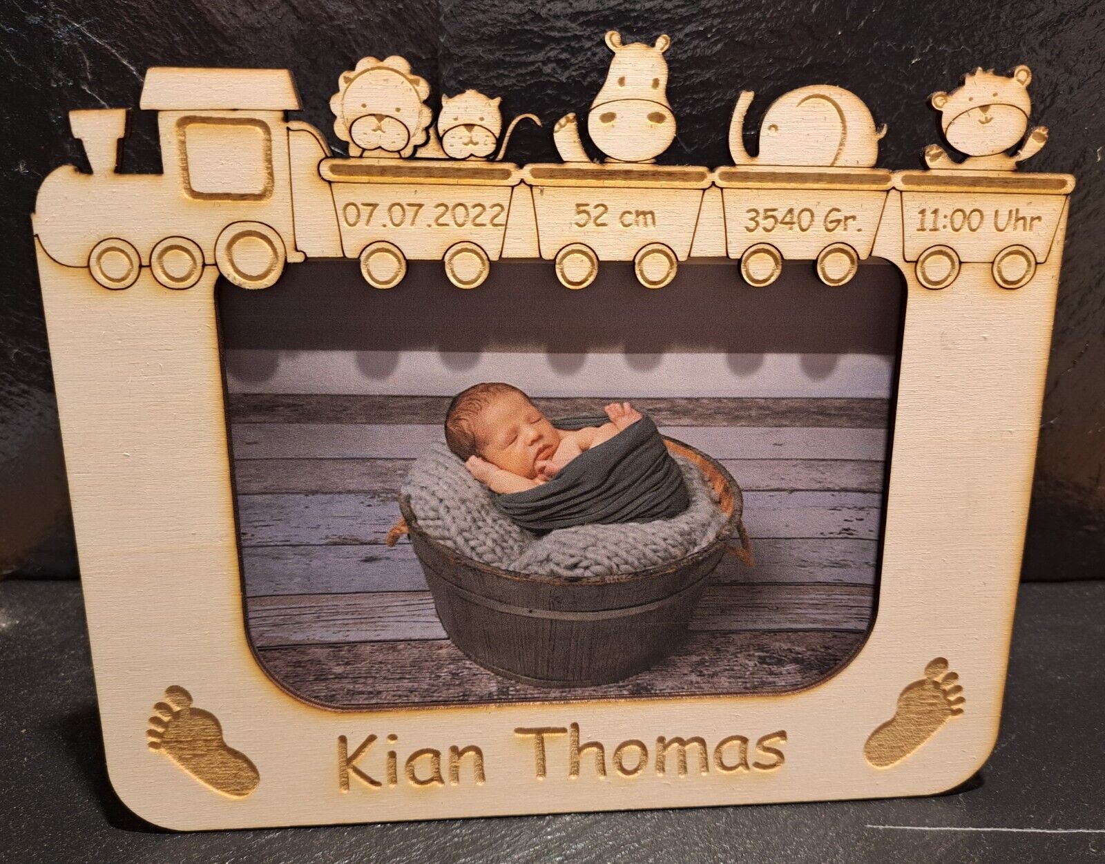 Bilderrahmen Geschenk zur Geburt mit Daten personalisiert Taufe