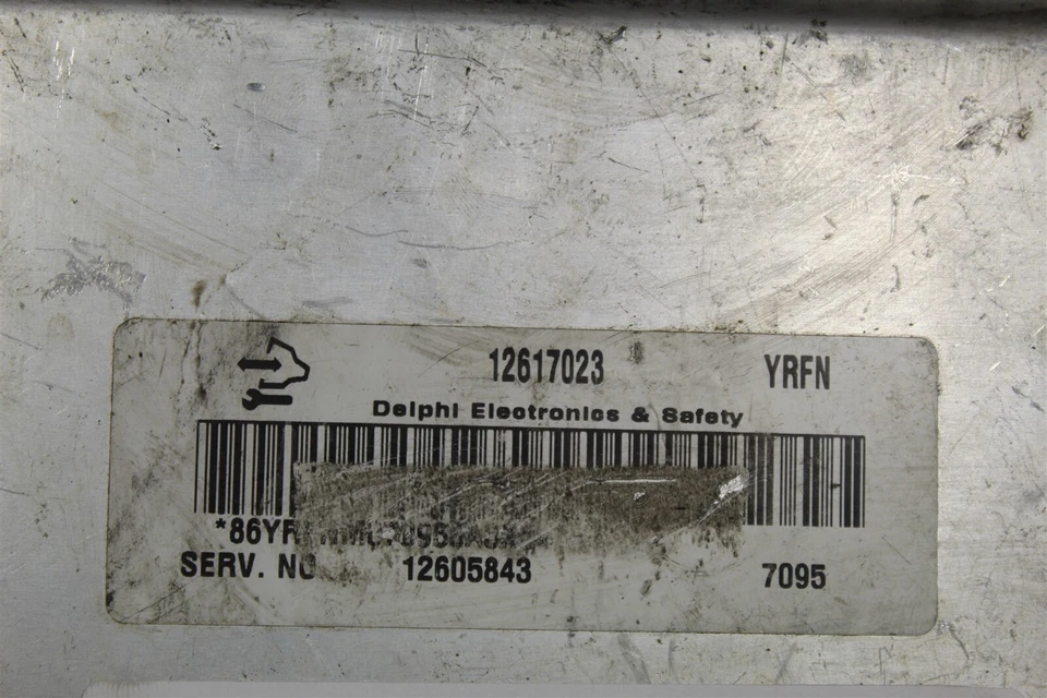 12605843 Saturn Aura 2007-2009 Unidad de control del motor Módulo ECU 16D3 384 B38 Foto 2 de 4