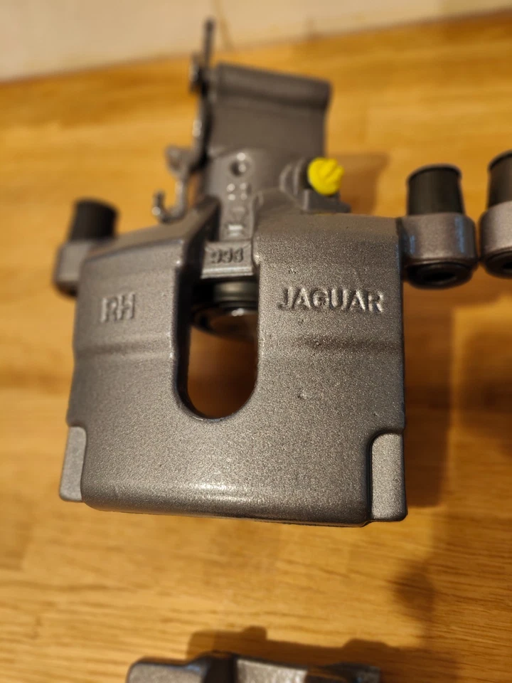 JAGUAR XF 2009-2010 Rear Brake Callipers 997 998 Genuine Fully Refurbished - Image 3 of 4