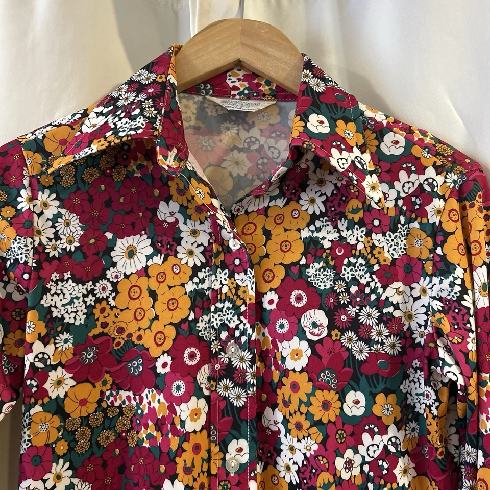 Vintage 70s Floral Groovy Floral Button Down Size 12 - Image 3 of 4