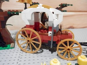 LEGO 7188 Kingdoms Castle King's Carriage Ambush With Minifigures & Instructions