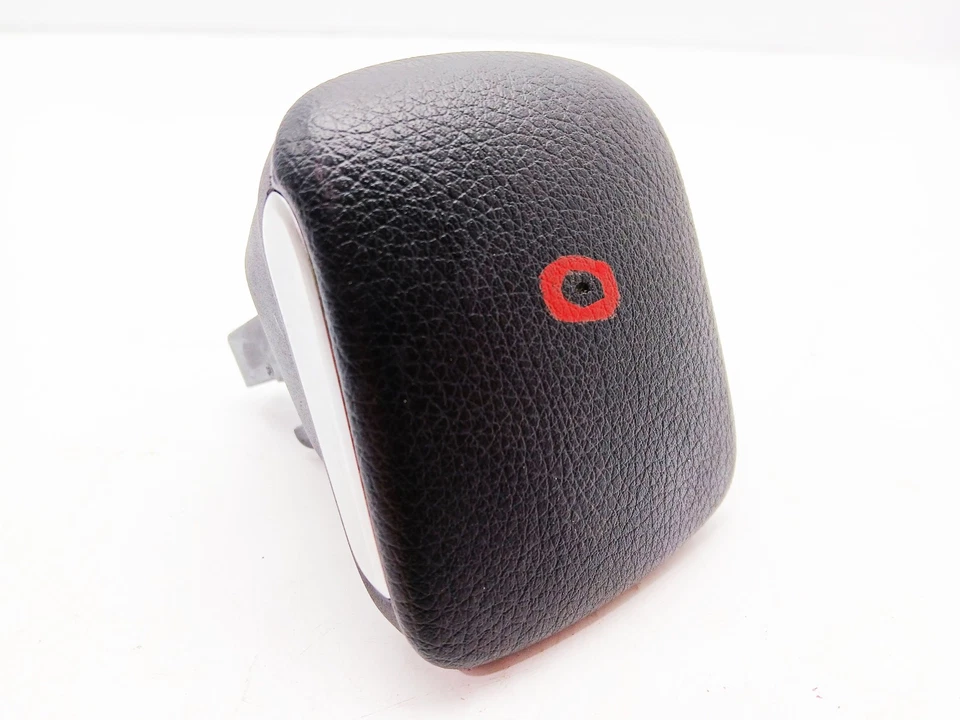 MERCEDES GLB X247 FRONT CENTRE CONSOLE HAND ARM REST 2021 - Image 4 of 4