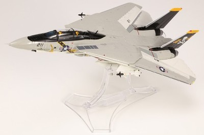 001649 Century Wings F-14A Tomcat 1/72 Model AJ211 USN VF-84 Jolly Rogers
