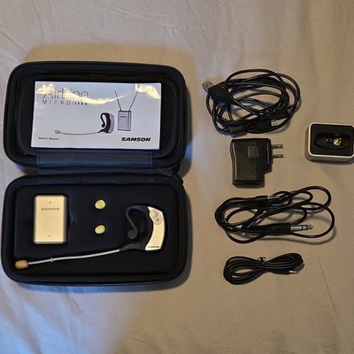 Samson AirLine Micro UHF Wireless Earset Mic System AR2 Receiver CR2 Dock
