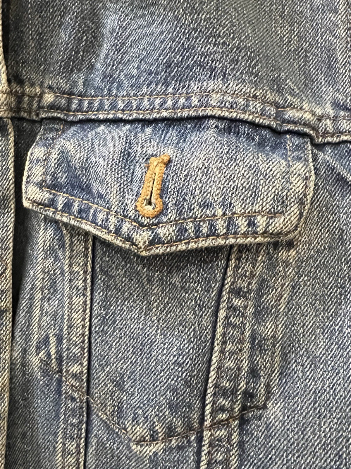 Madewell - Women's Denim Jacket Blue Classic Butt… - image 7