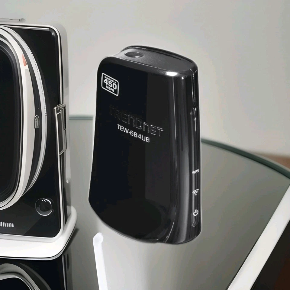 2-Pack Trendnet 450Mbps Dual Band Wireless-N-USB Adapter Model TEW-684UB - Image 3 of 4