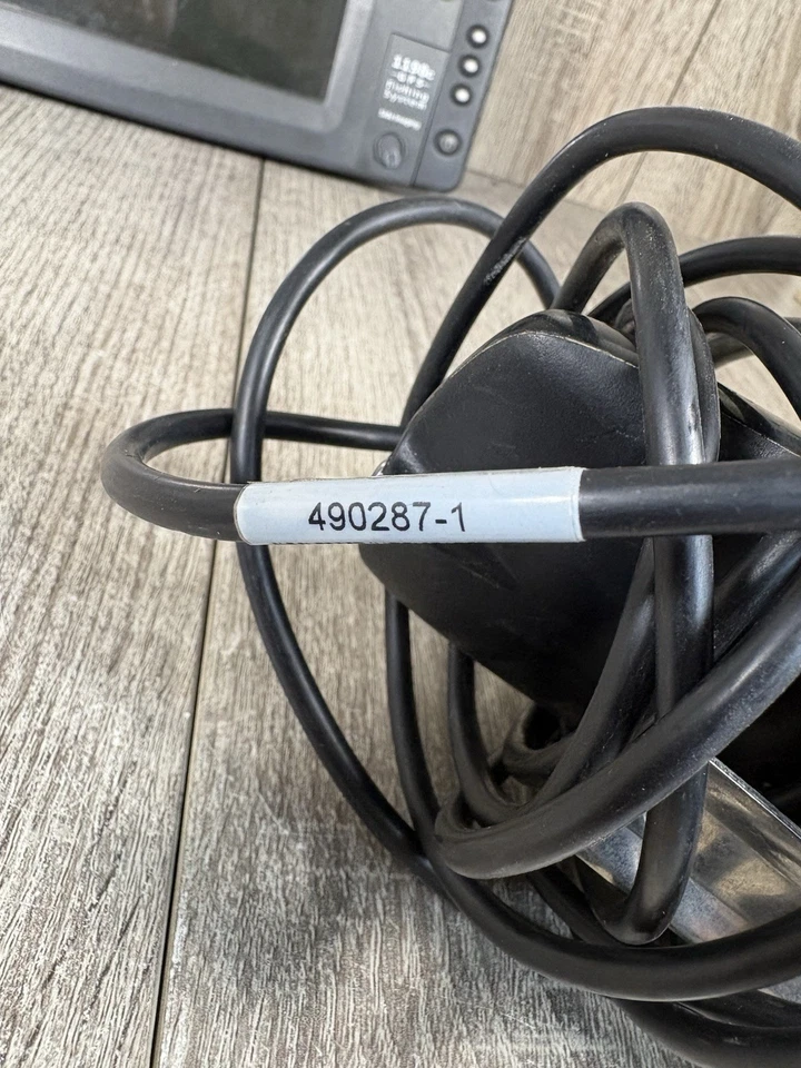 Humminbird 1198C SI GPS Fishing Fishfinder Display Head Unit + Transducer - Image 4 of 4