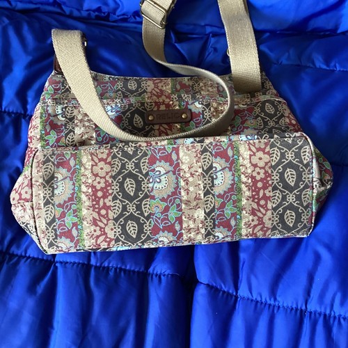 Relic Floral Striped Cloth Handbag - Pre-owned - Picture 8 of 8