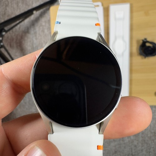Samsung Galaxy Watch 7 40mm | Sapphire | Bluetooth | GPS - Zdjęcie 6 z 11