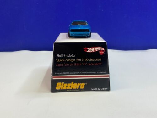 HOT WHEELS SIZZLERS 1/64 SCALE BLUE 1970 PLYMOUTH CUDA T/A - Picture 4 of 7