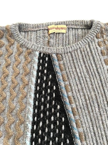 Issey Miyake 3D Knit Sweater 70s Size M Vintage Length 64cm Shoulder Width 57cm - Picture 7 of 11