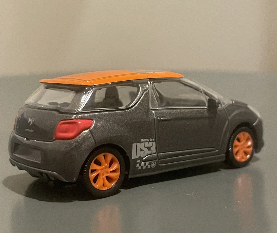 Modellino Norev Citroen DS3 Racing 3 Inches DS3R Nuovo Senza Scatola - Immagine 3 di 4