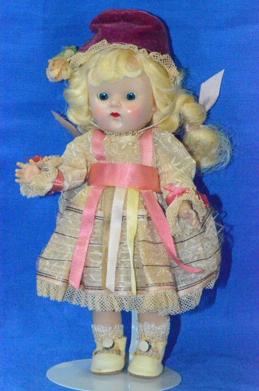 Vintage 8" Vogue Ginny Doll PLW Tagged Twin Outfit Stand