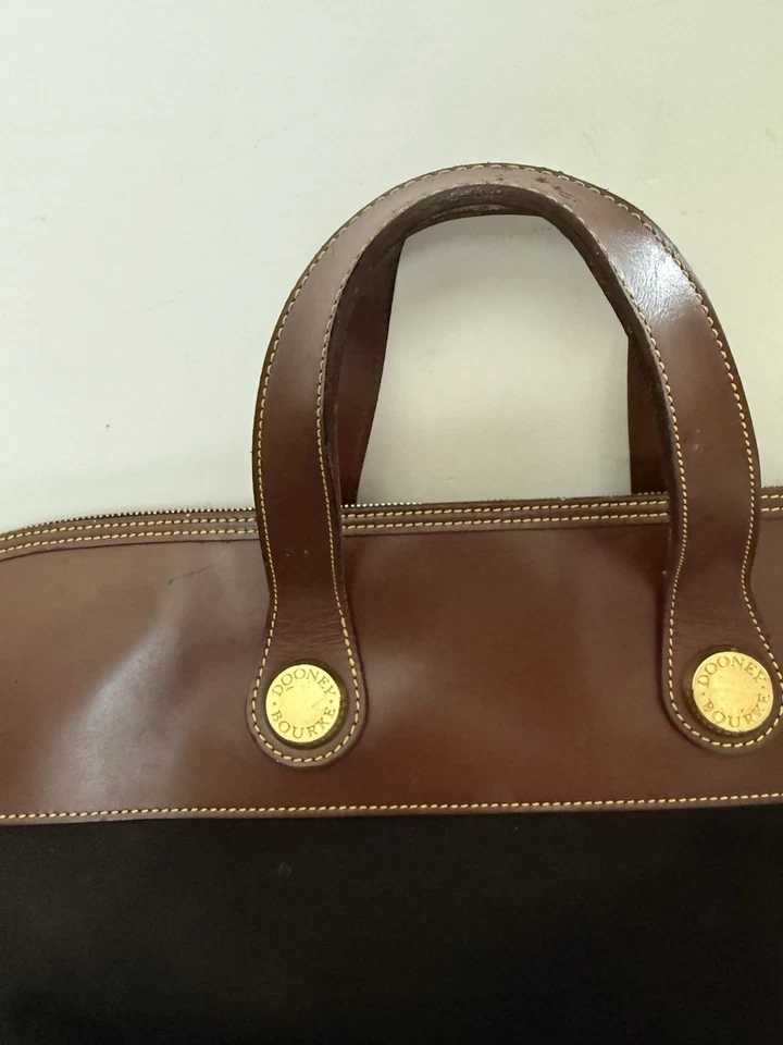 Vintage Dooney & Bourke Travel Overnight Bag Cabriolet Leather Duffle Weekender - Image 3 of 4