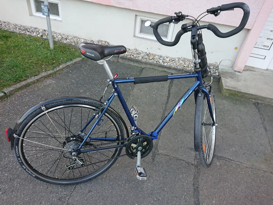 Faltbares 28" Pedelec E-Bike BMW Fahrrad - Bild 2 von 4
