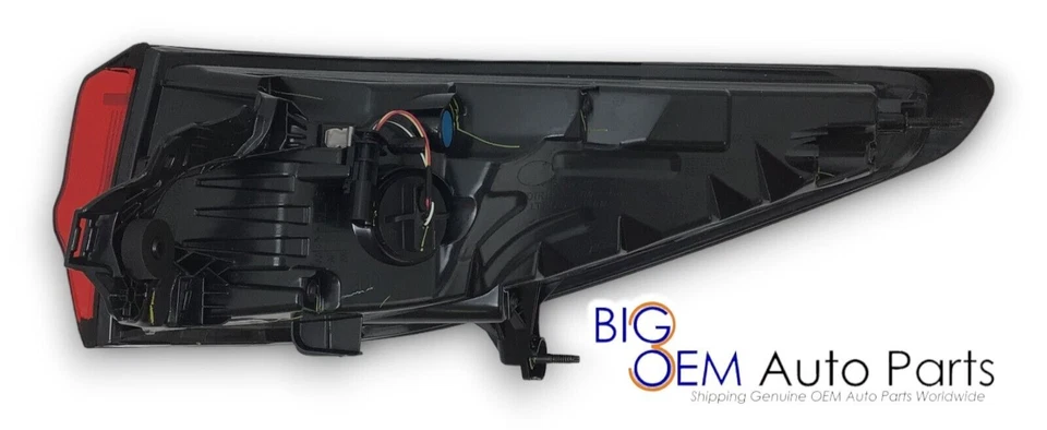 Luz trasera exterior lado conductor Chevrolet Blazer LH 2023 2024 2025 85039998 Foto 4 de 4