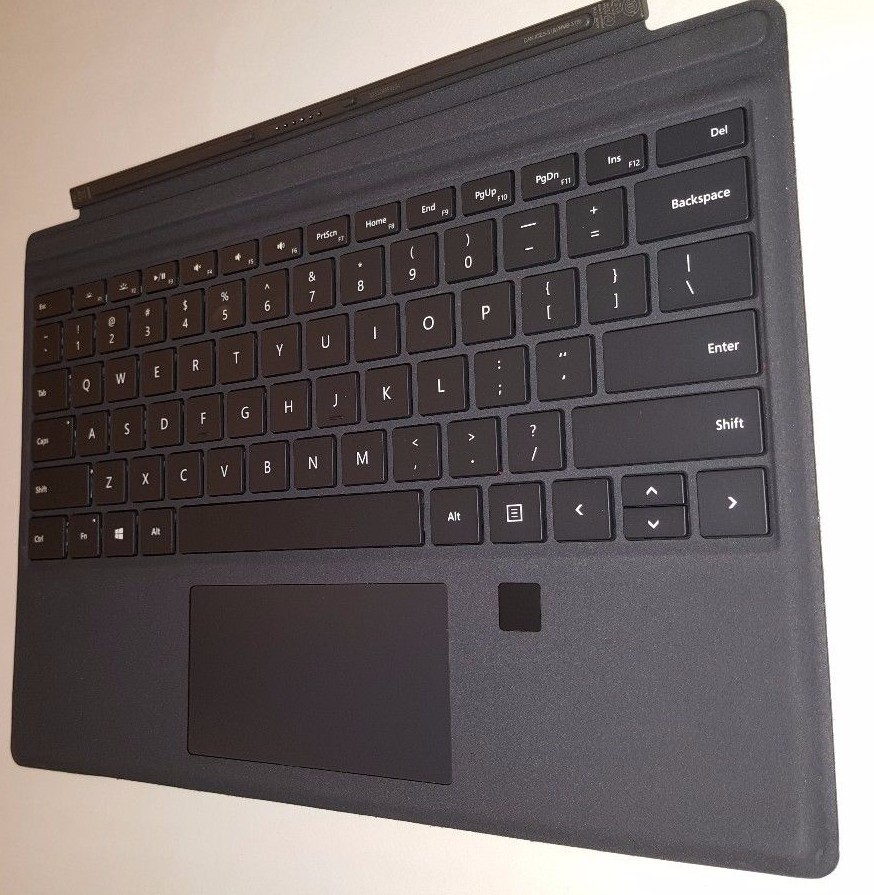 Microsoft - SurfaceProタイプカバーModel1725(Pro 3/4/5/6/7） Genuine Microsoft Surface Pro Type Cover Keyboard for Pro 7