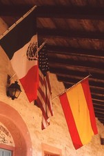 35 MM Color Slides Pro Photo  San Antonio Mission Flags US  Spain 1987 #31