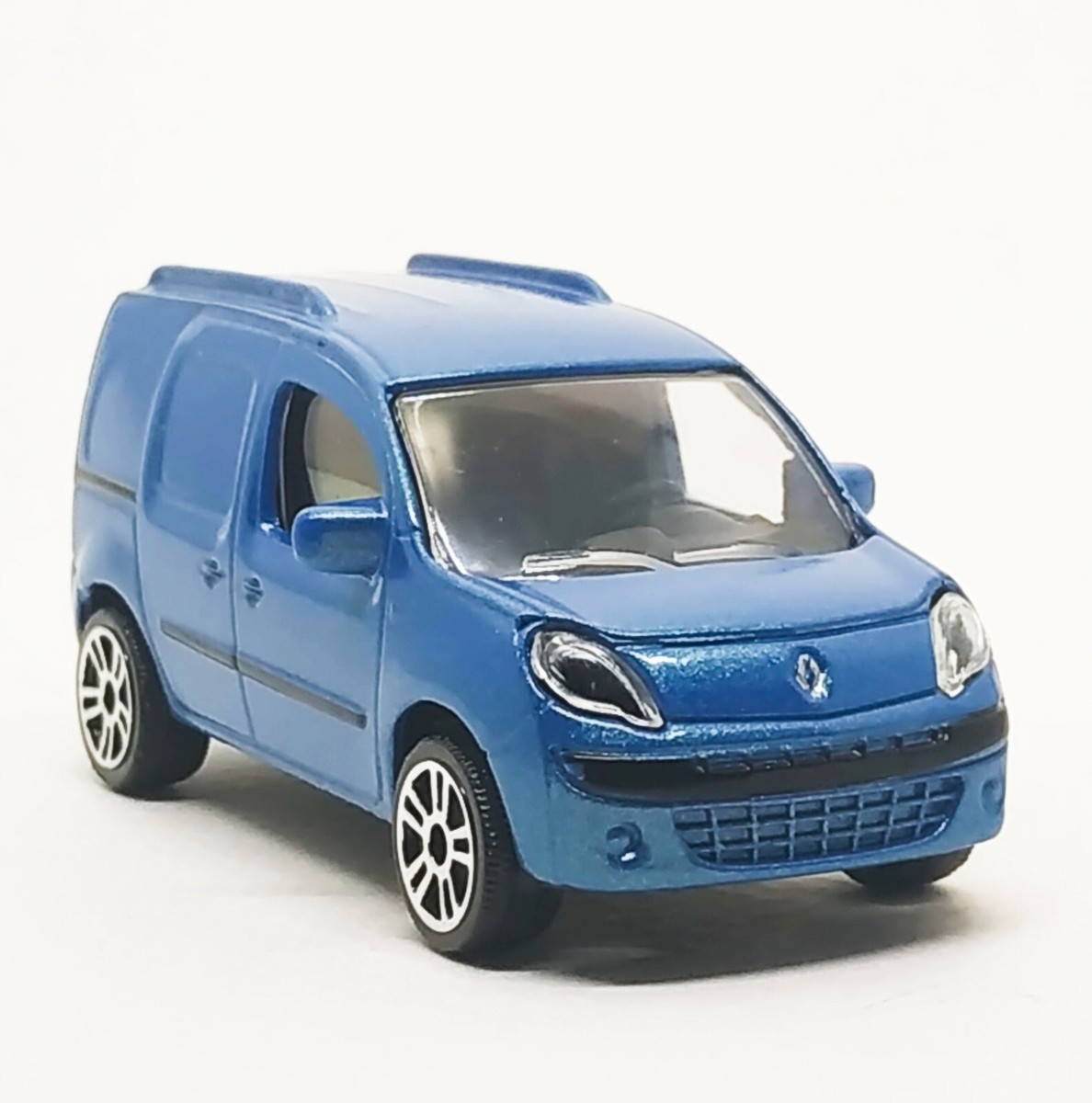 KANGOO ミニカーコレクション 5台セット　ルノー s-l1200.jpg