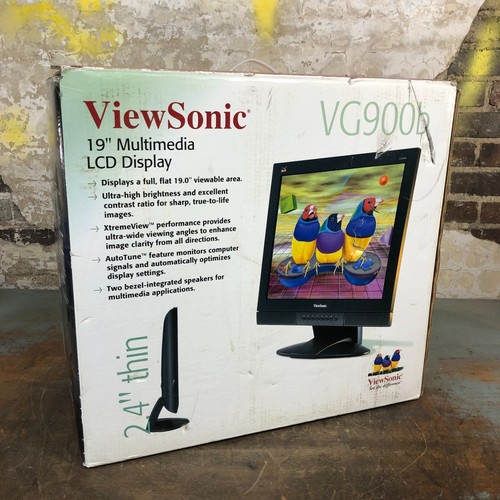 ViewSonic VG900b 19" TFT Active Matrix 4:3 LCD Computer Monitor 1280 x 1024 NIB