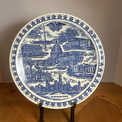 Vintage Vernon Kilns Washington DC The Hecht Company Collector plate 10.5 
