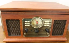 Innovative Technology 6-in-1 Nostalgic Entertainment Center