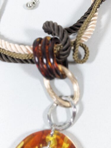 Chico's Brown Cord Green Round Charm Faux Tortoise Pendant Necklace 21 inch - Picture 4 of 8
