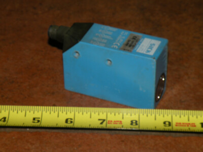 SICK CS1-P3611 COLOR SENSOR 