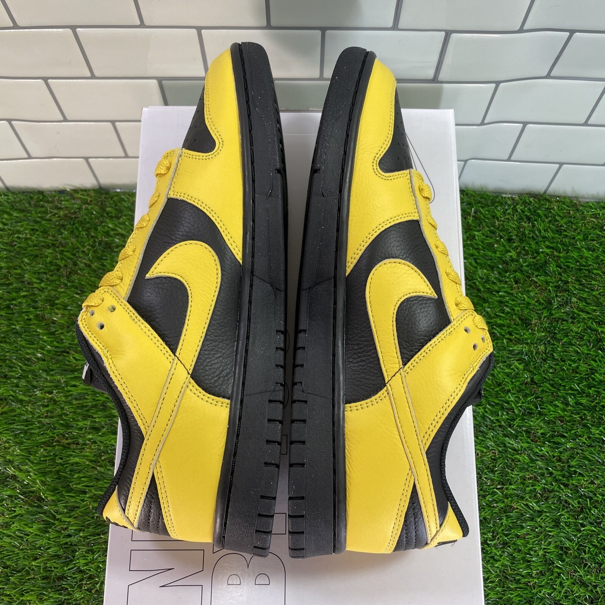 NIKE Dunk Low Retro By You “Bruce Lee” Taxi Black Yellow Men
