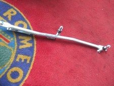 Alfa Romeo Spider Rundheck Bj. 66 - 69 Scheibenwischergestänge 105026503404 neu