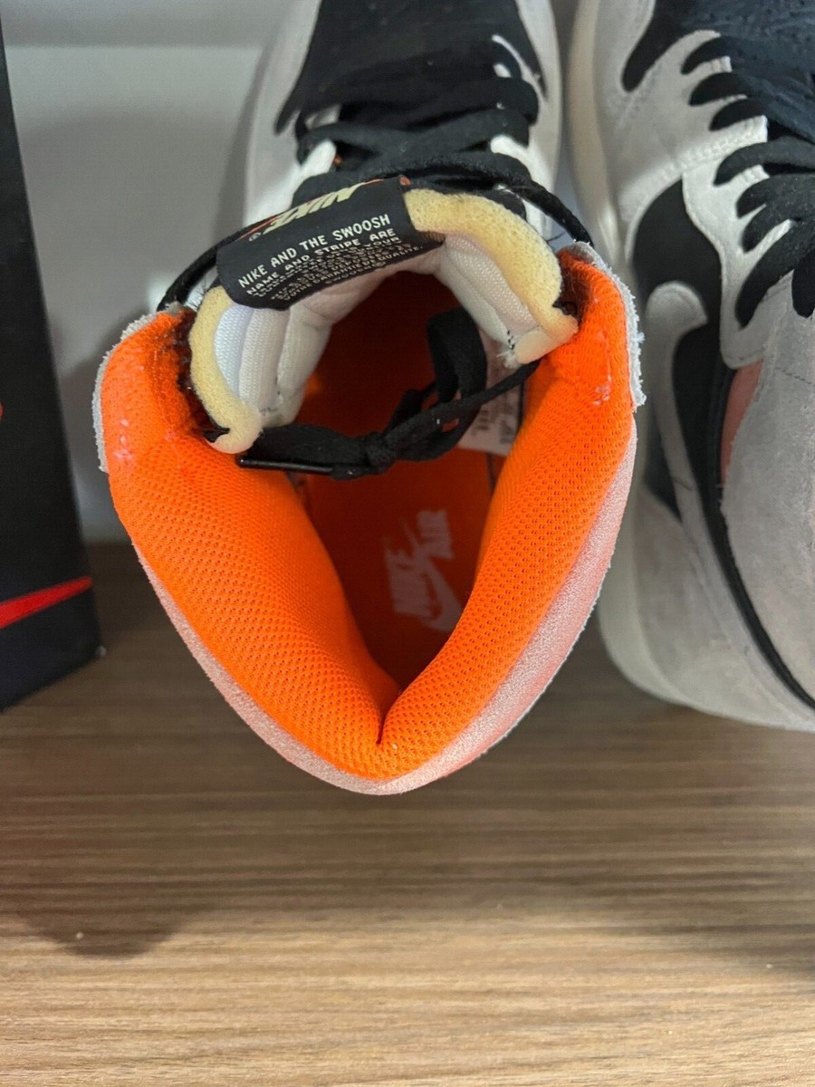 Air Jordan Retro 1 High OG Neutral Grey Hyper Crimson White