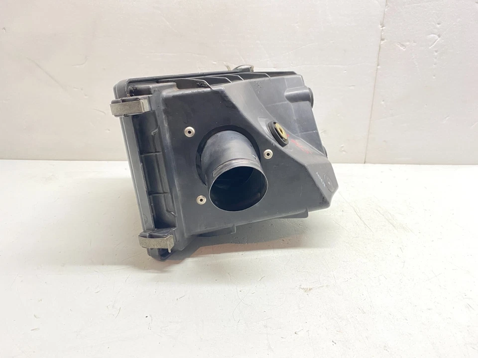 1993-1997 Nissan Altima caixa de limpador de ar - fabricante de equipamento original 319-55115 - Imagem 4 de 4