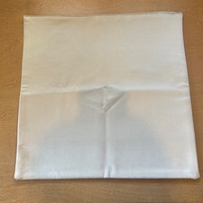 Silky Square for Display or Acrylic/Plastic Shoe Boxes - Gold