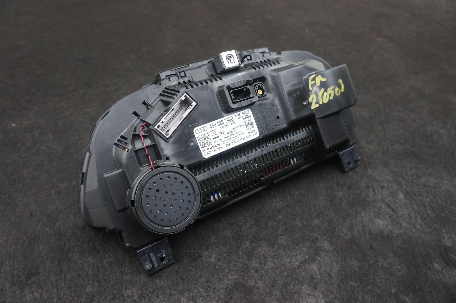 Dash Speedometer Instrument Cluster Display Screen OEM 4S0920790G Audi R8 4S 23