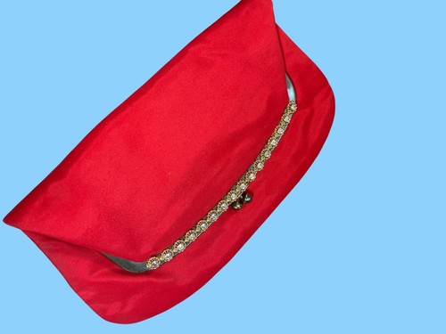 Vintage Red Silk Envelope Clutch Purse With Gold Chain & Rhinestone Clasp - Picture 5 of 6