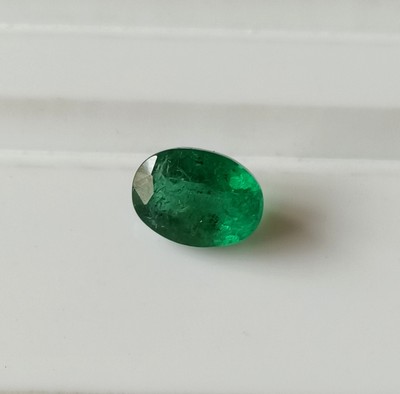 1.07 Cts 7.5x5.5 mm Natural Green Emerald Oval Zambian Untreated Loose Gemstone