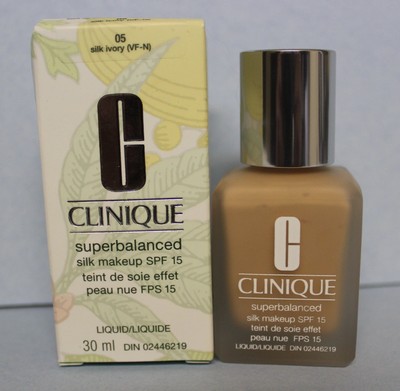 clinique superbalanced silk ivory