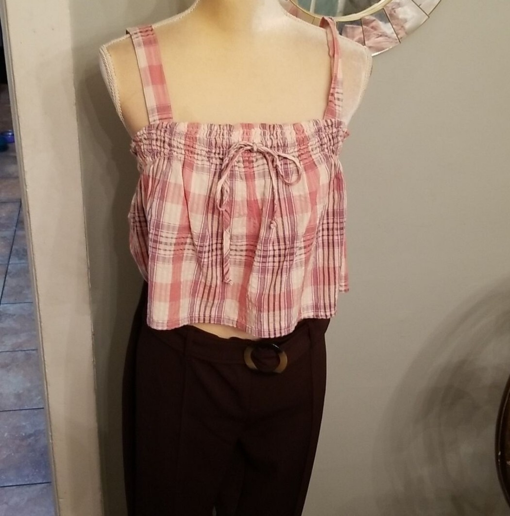 American Eagle Pink Plaid Crop Sleeveless Elastic Ruffled Tank Top