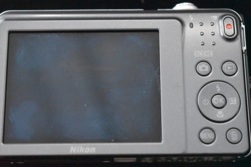 Nikon Digital Camera Coolpix A300 Silver WiFi 8.0x Zoom 7283 - Picture 4 of 20