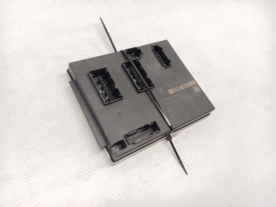 13-16 Porsche Boxster Cayman Rear Body Control Module BCM 7PP907279CT - Image 2 of 4