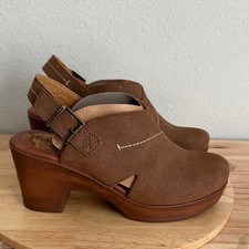 BOC by Born Cecila Womens Round Clogs new 10M