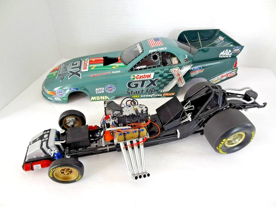 Action John Force Castrol GTX Start Up 2004 Mustang Funny Car RARE 1:16 Scale - Image 2 of 4