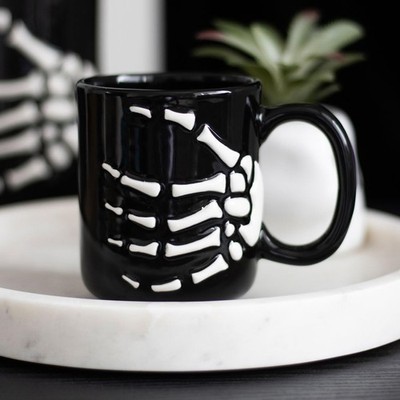 Tasse Keramik verpackt - Skelett Hand, gruseliger Kaffee / Teebecher