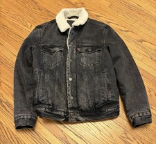 Levi's Vintage Fit Sherpa Trucker Jacket Washed Black Denim Sherpa Collar Small