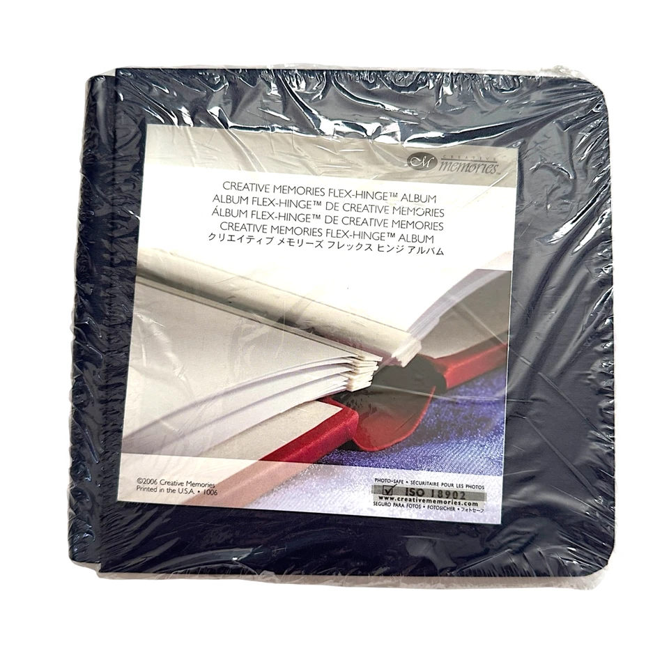 Álbum Creative Memories Flex Bisagra Azul Marino con Páginas Naturales 7x7 y Protectores de Página Foto 2 de 4