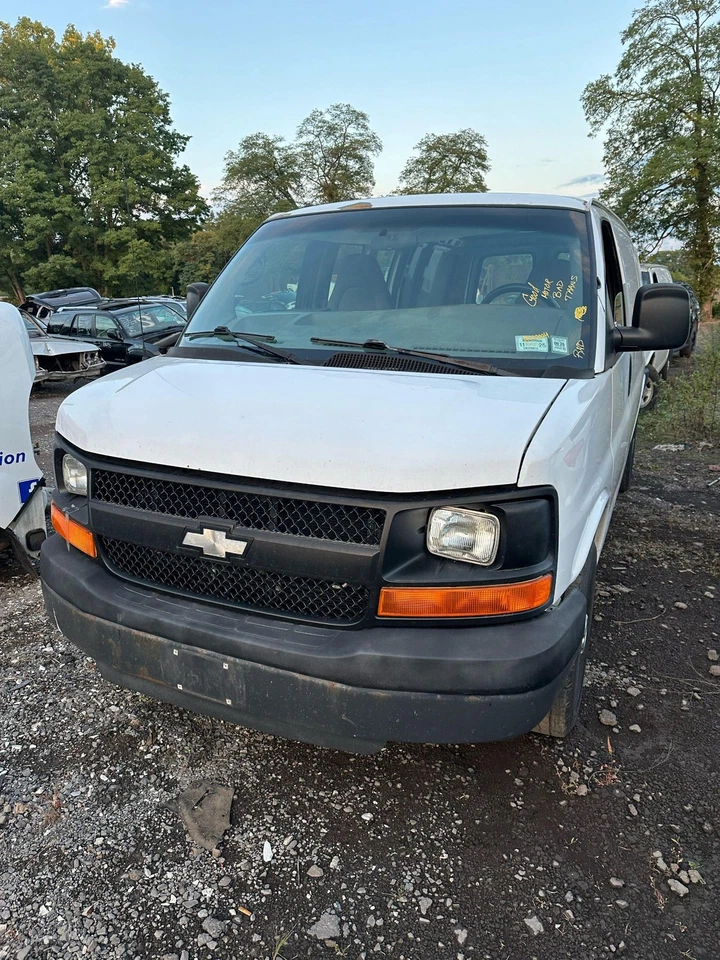 07 08 09 10 11 12 13 14 15 Filtro de aire Chevy Express 2500 Foto 3 de 4