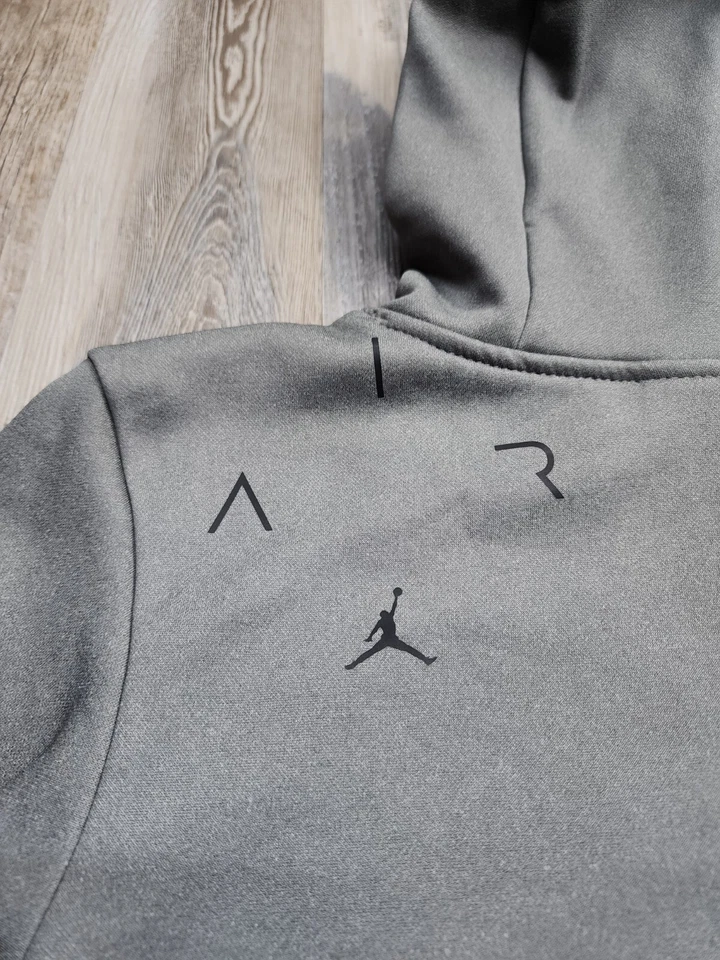 NUEVO Nike Air Jordan Therma Fit Niños JUVENTUD Pequeño 8-10 Años Sudadera con Capucha $50 Foto 3 de 4
